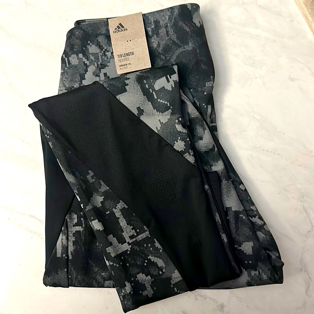 NWT Adidas 7/8 length high rise AEROREADY leggings